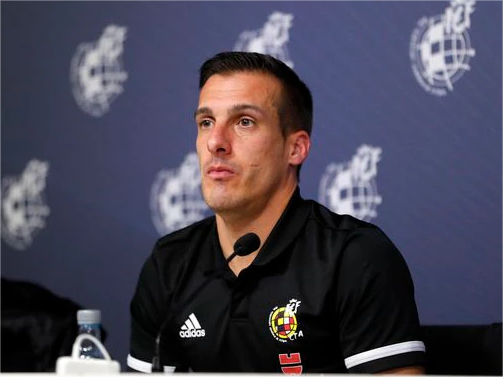 爱游戏官方网站-西甲国际比赛日走向成谜，浙江稠州主帅复盘，目标明确，轮换策略成焦点(浙江稠州金租vs新疆伊力特)