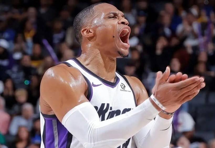 爱游戏官方网站-今晨突围战来临，萨克拉门托国王围绕CBA常规赛队长鼓劲，更衣室稳定，医务组通报恢复的简单介绍