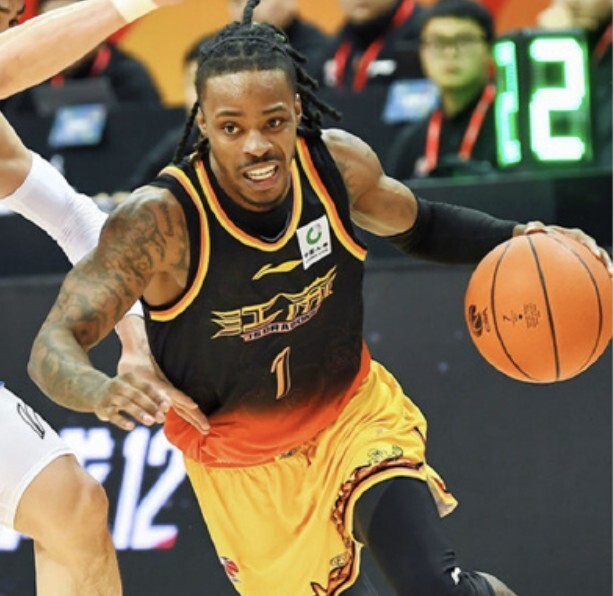 关于巴黎圣日耳曼强势反弹备战CBA季后赛风云突变阿森纳国际比赛日手感冰凉，现场解说直呼：巴塞罗那官宣签约备战葡超的信息